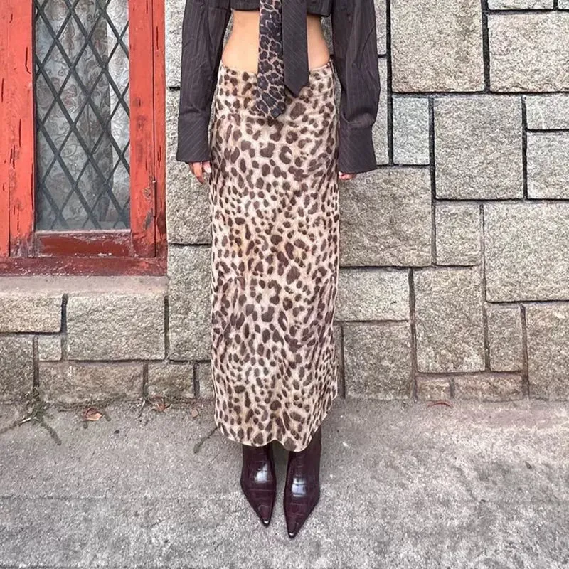 Arleny Leopard Maxi Skirt