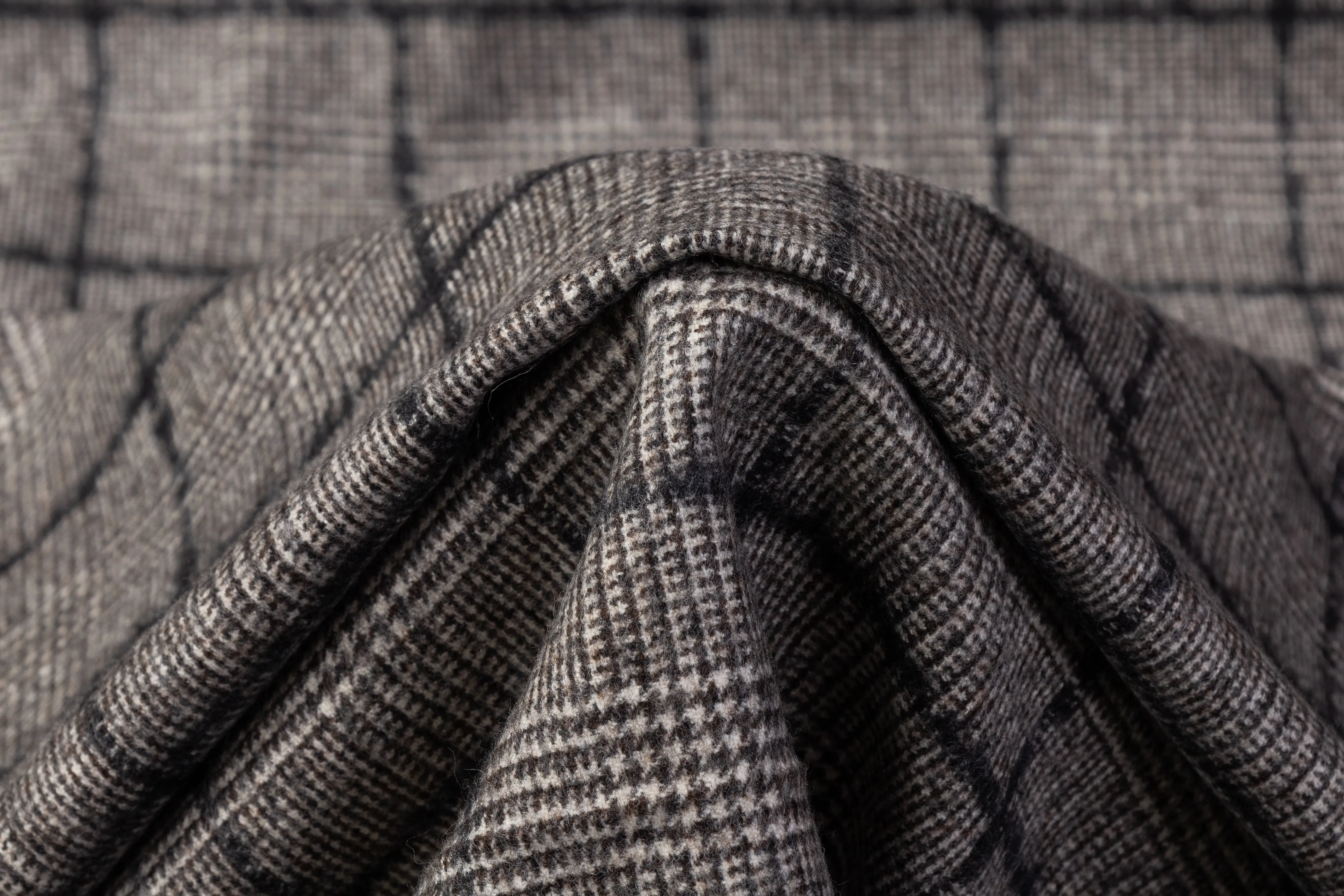 Checked Italian Wool Mohair Suiting - Gray