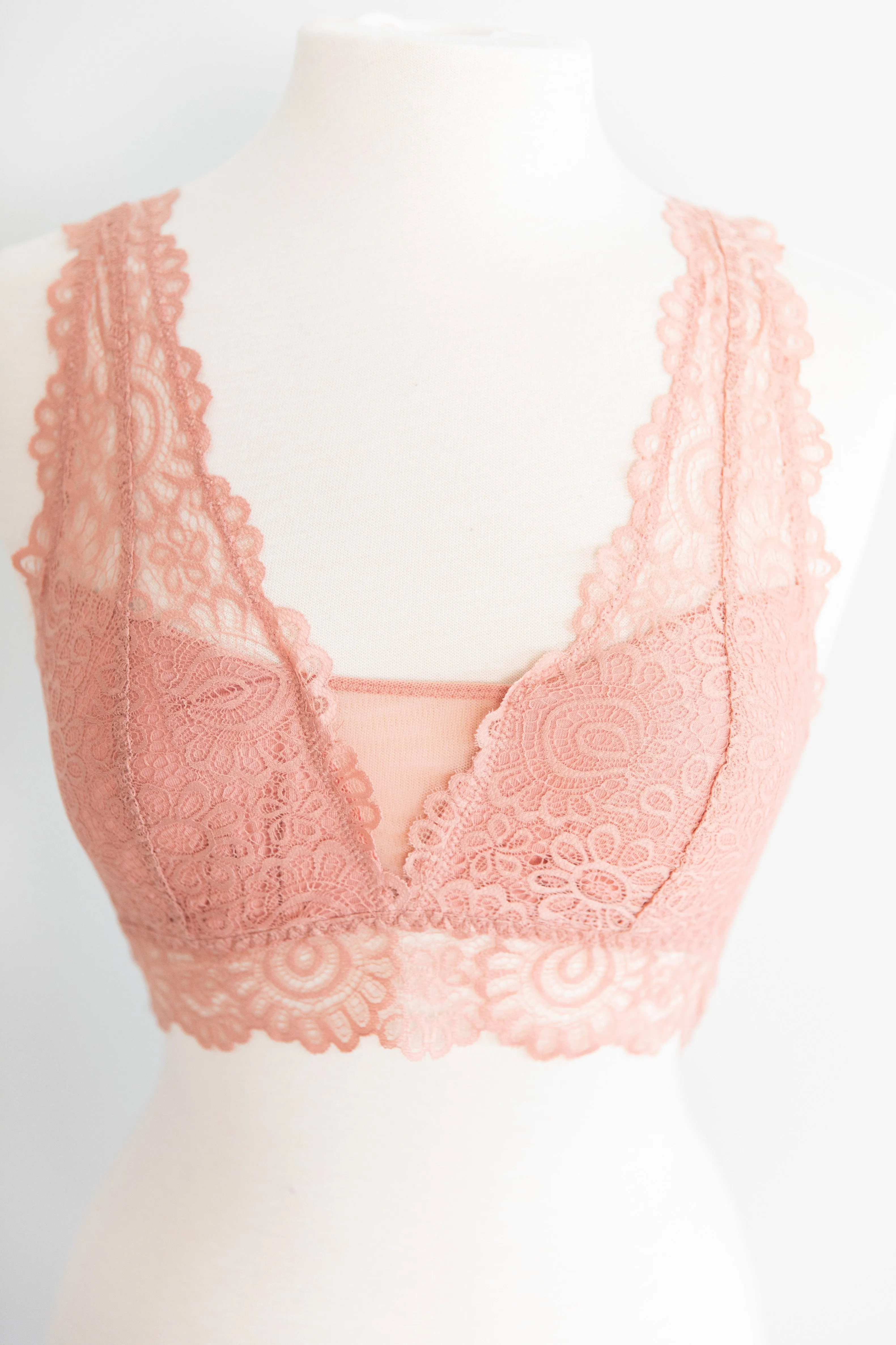 Perfect Opportunities Cream Pink Lace Bralette