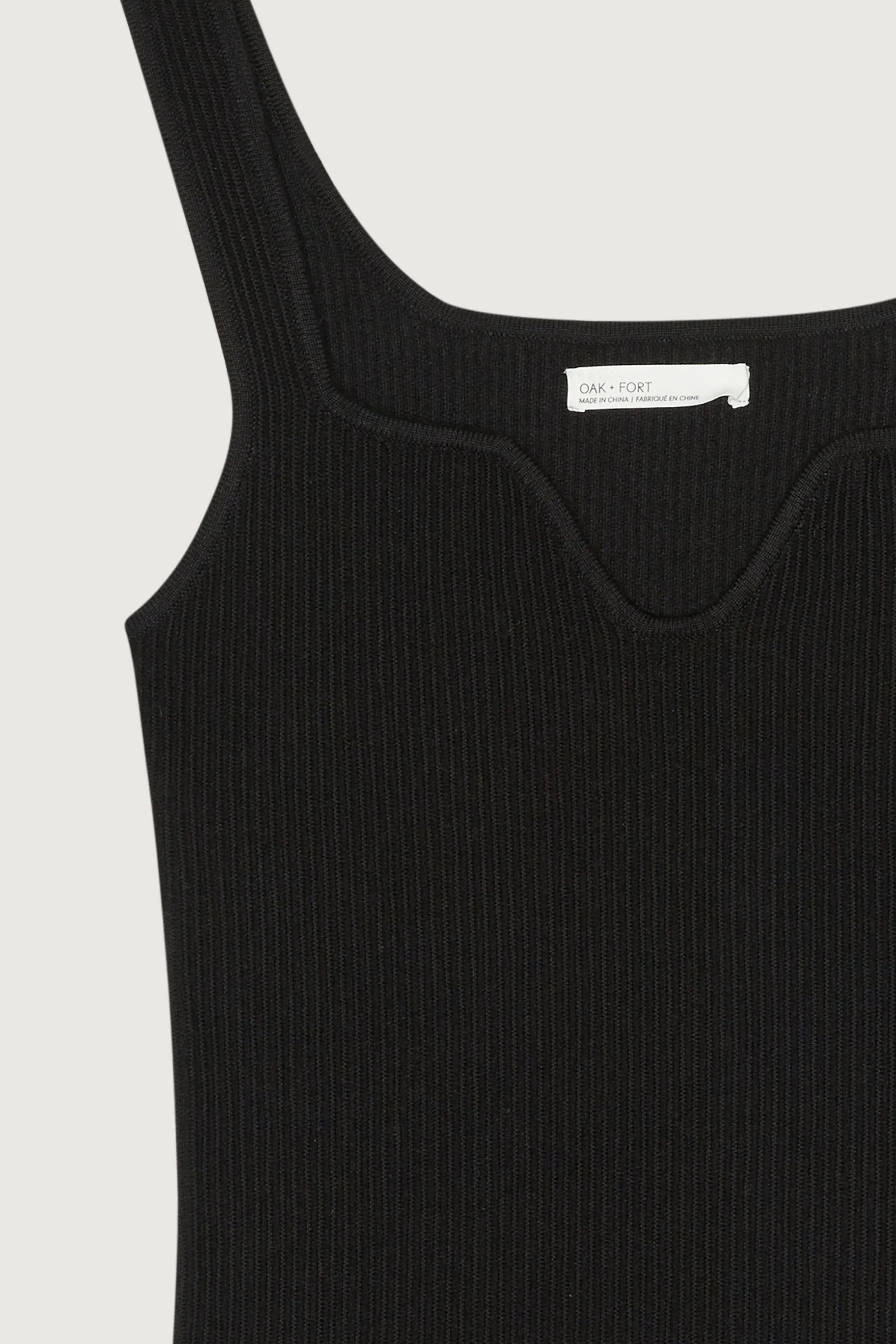 SWEATER TANK