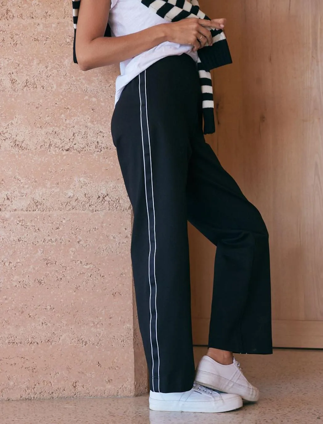 Timeless Straight Leg Ponte Pant - French Tape