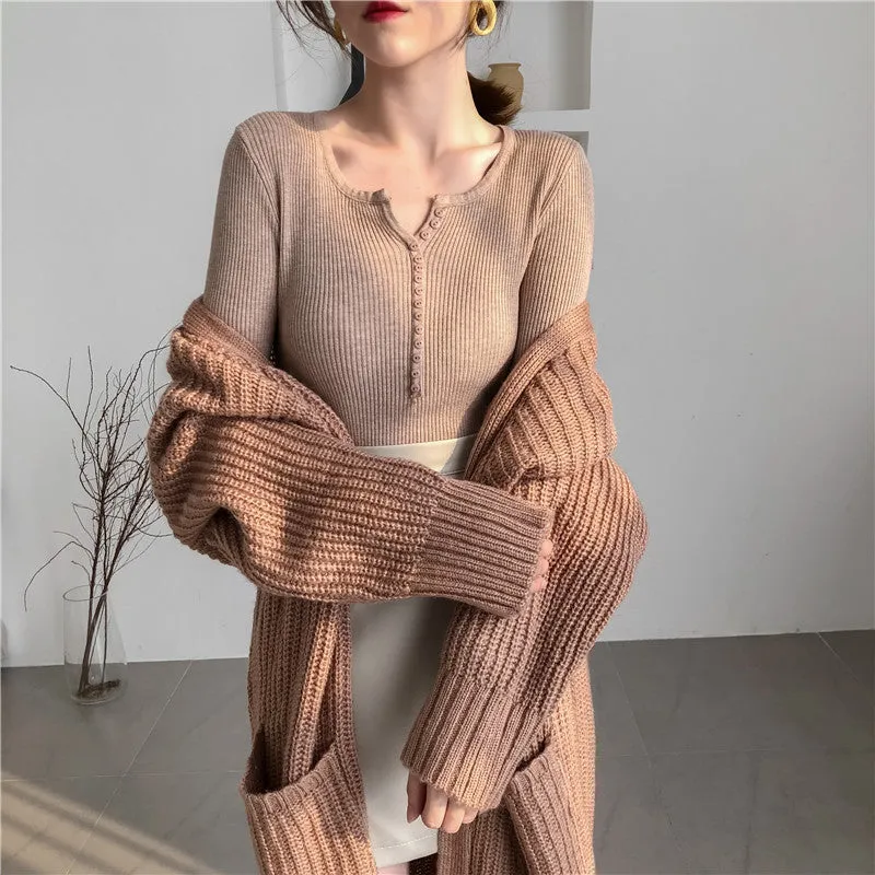 V-Neck Knitted Long Sleeved Solid Colored Slimming Feminine Sweater