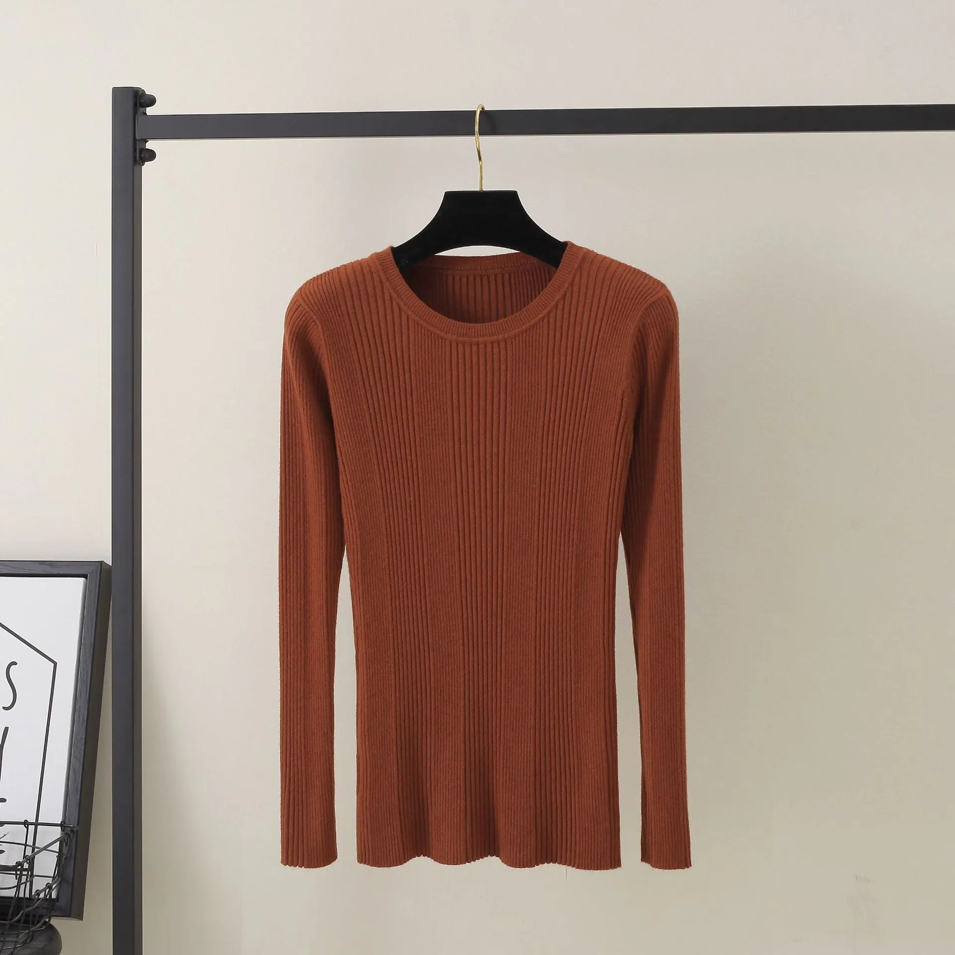 Women Long Sleeved Korean Slimming Round-Neck Knitted Sweater